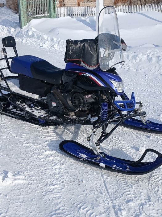 Продам снегоход  динго.