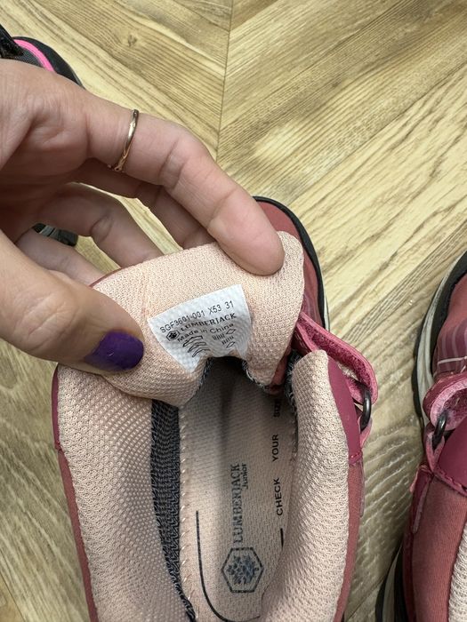 Продам ботинки на девочку, демисизон.