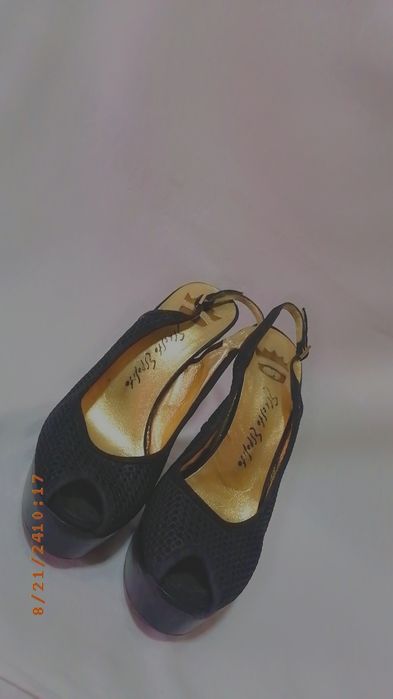 Обувь для женщин