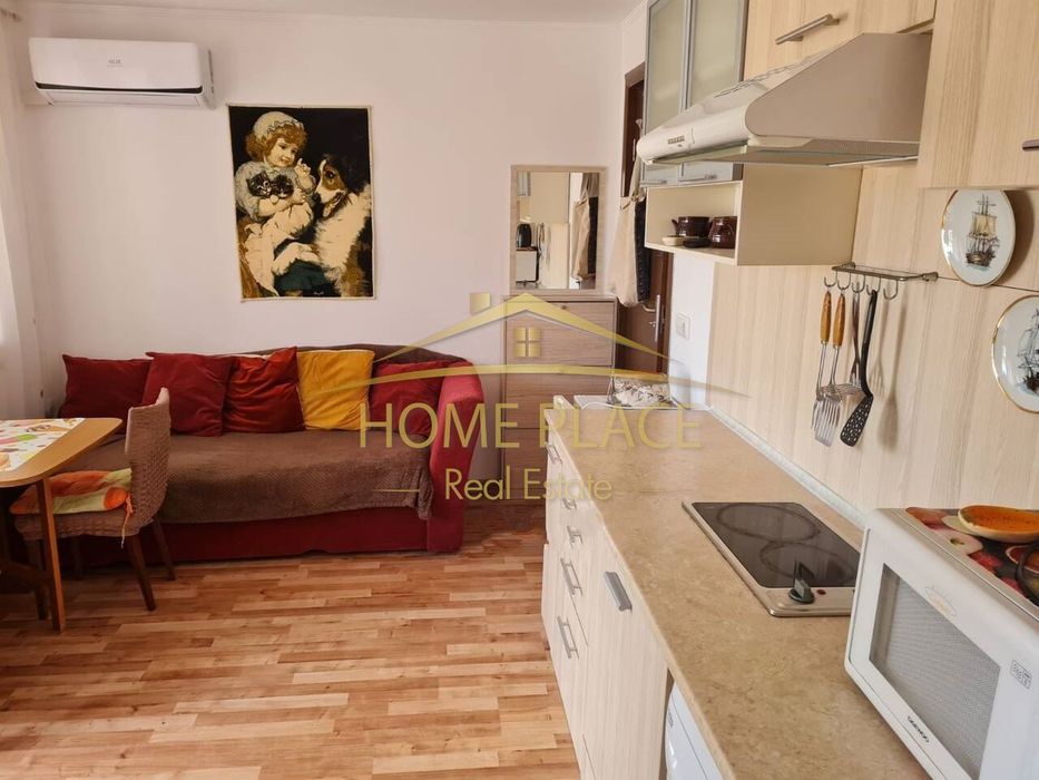 Дава се под наем Двустаен апартамент в Варна, Окръжна болница - 55 кв.м за 561 € - Снимка #1