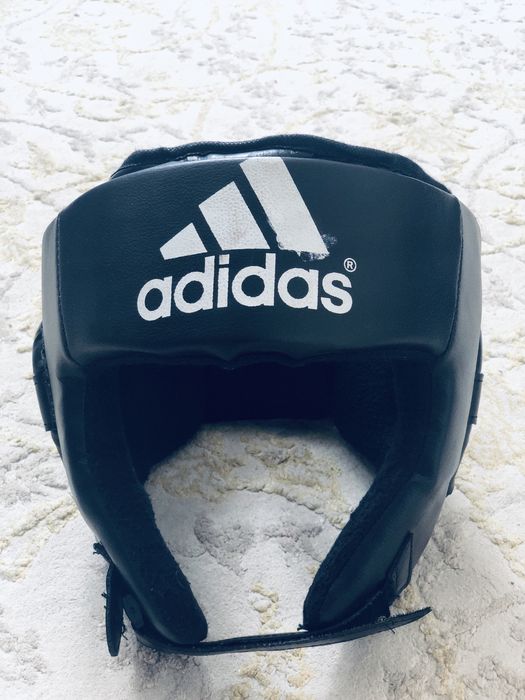 Продаю шлем для бокс