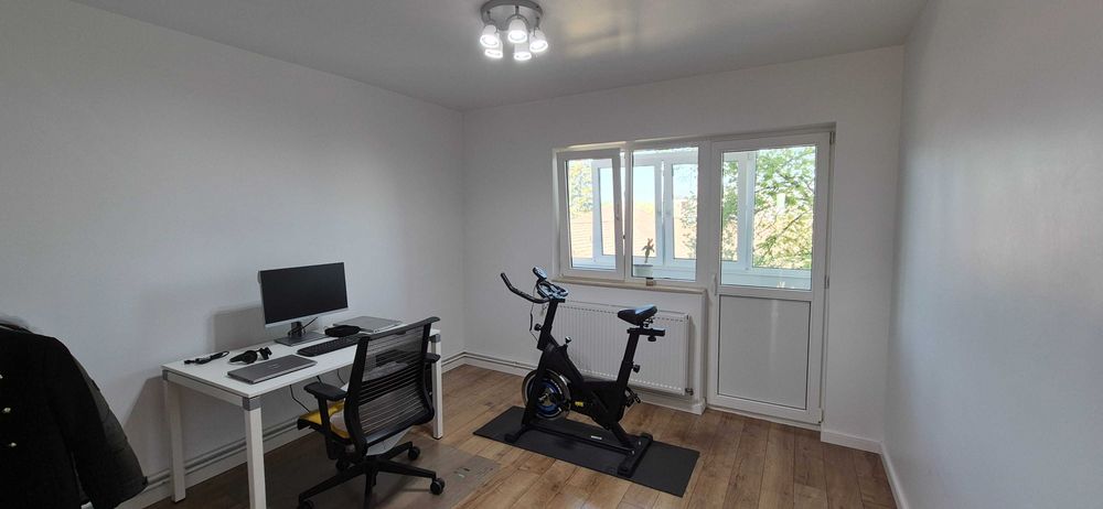 Apartament 3 camere renovat, mobilat și utilat