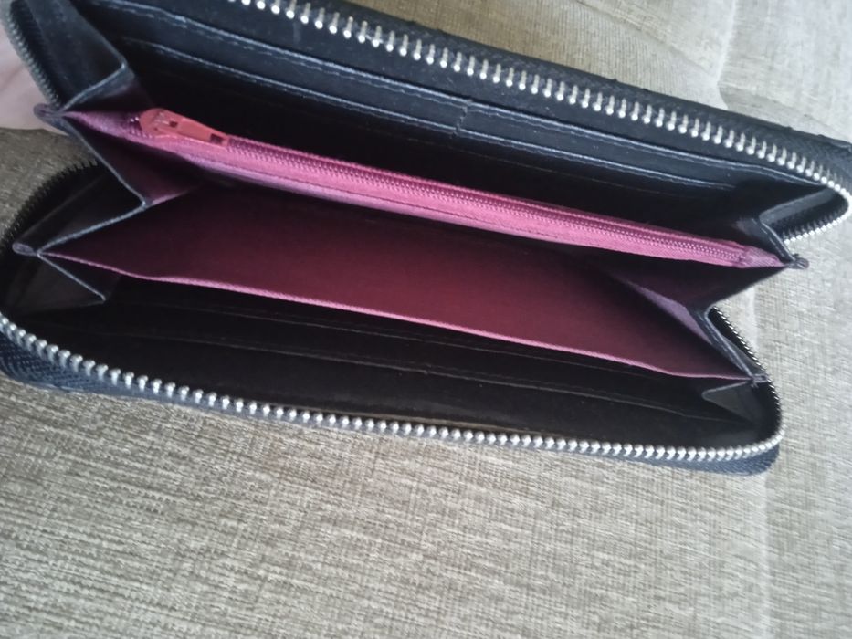 Черен дамски Пртфейл