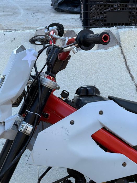 Vând kxd 140cc..