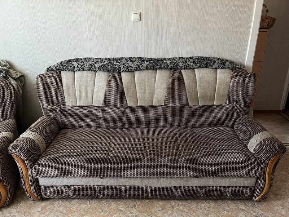 Продам два кресла