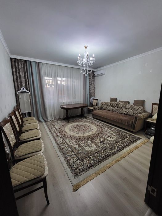 Продаётся люстра