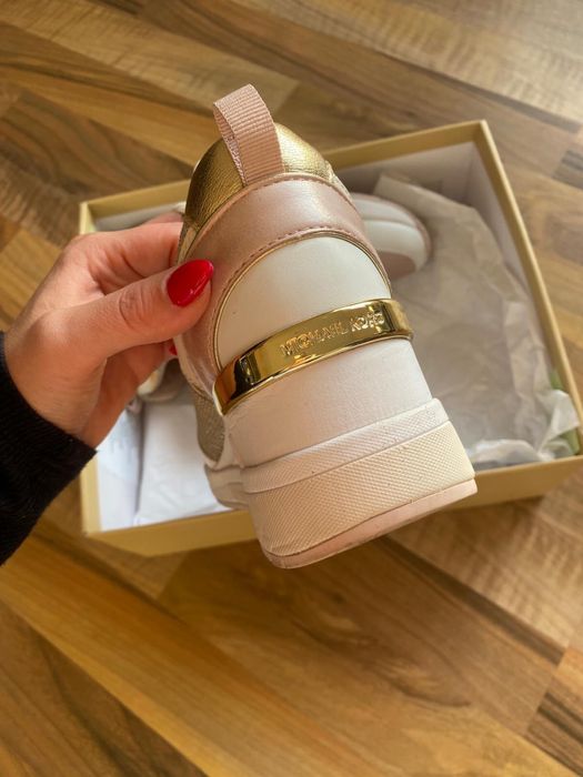 Michael Kors високи сникърси