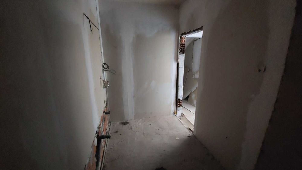 Продава се Двустаен апартамент в Свиленград - 68 кв.м за 736 €/кв.м - Снимка #7