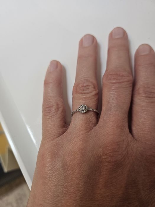 Inel logodna Cellini  din aur cu diamante