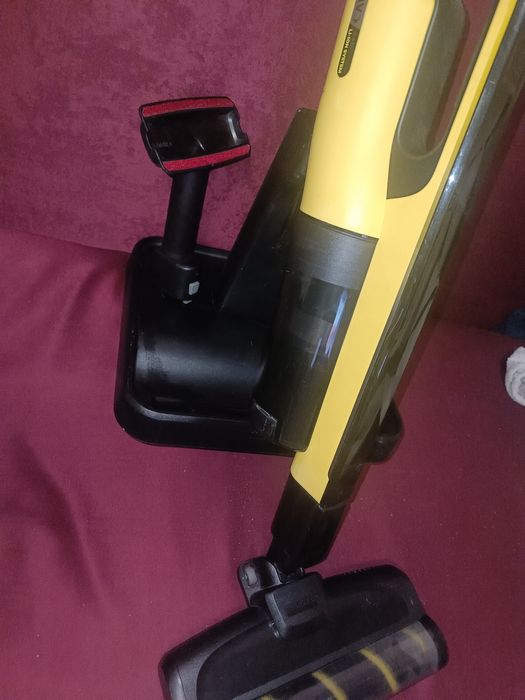 Безжична прахосмукачка Керхер 18v