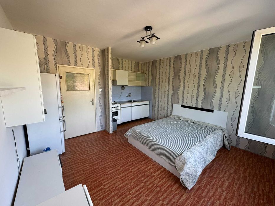 Продава се Едностаен апартамент в Габрово, Център - 28 кв.м за 893 €/кв.м - Снимка #2