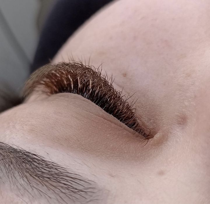 Наращивание ресниц