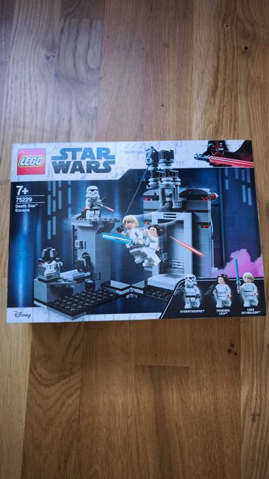 Lego 75229 Death Star Escape