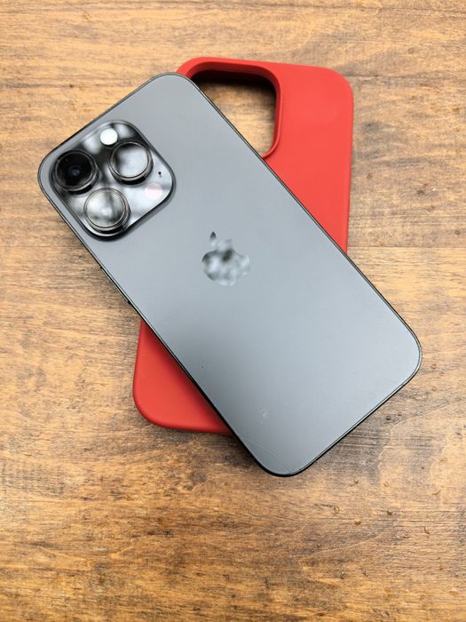 Възможен бартер/Iphone 14 pro Space Black 256GB