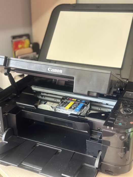 Vand imprimanta Canon