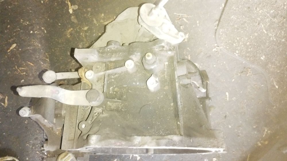 Скоростна кутия за Ситроен Berlingo Пежо 1.6 HDII