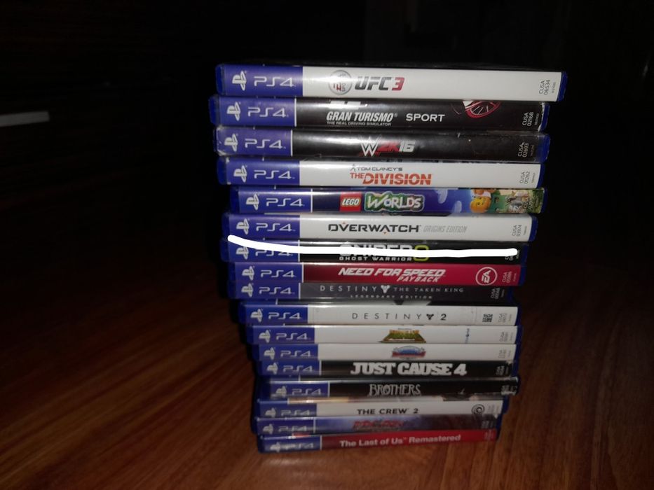 Jocuri PS4 de la 40-50 lei/buc