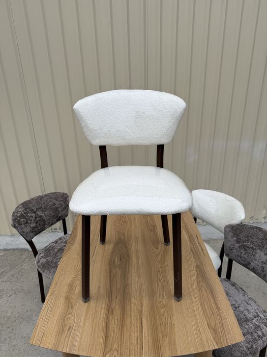 Stol stul.  Стол стулья