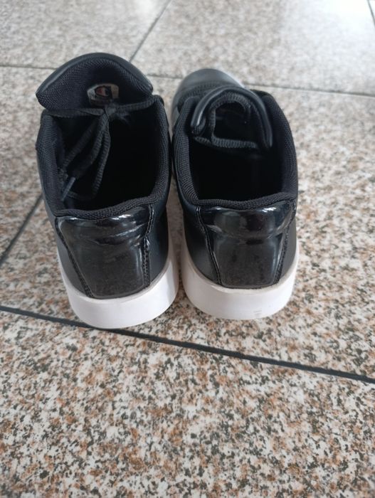 Adidași Champion mărimea 37
