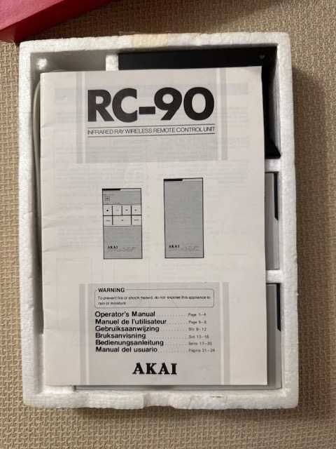 AKAI RC-90, telecomanda infrarosu