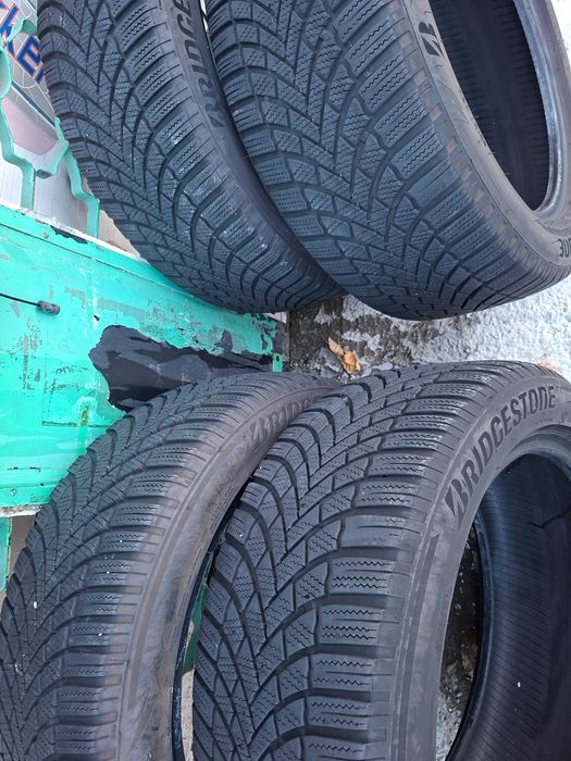 Зимни гуми 17/ 18 цола Bridgestone