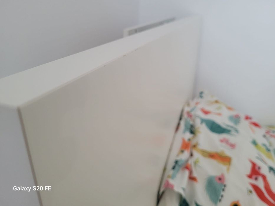 Pat ikea malm 90x200 + 2 cutii de depozitare +somiera