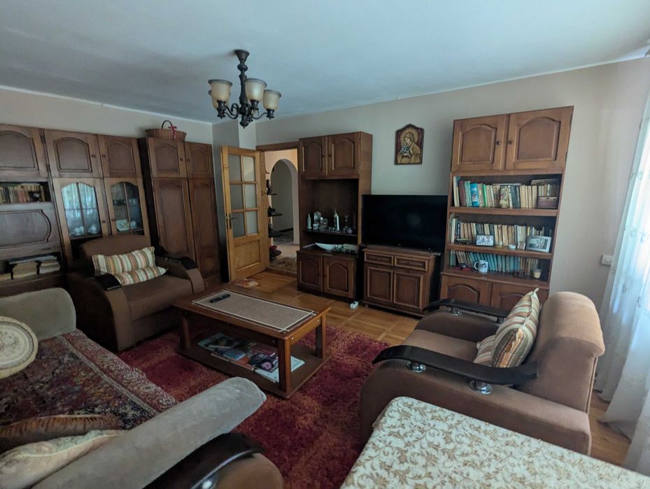 Apartament 4 camere de vanzare in Alexandria