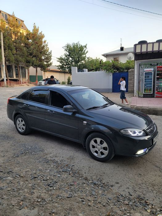 Продаётся Gentra цвет мокрый асфальт цена 8700 $