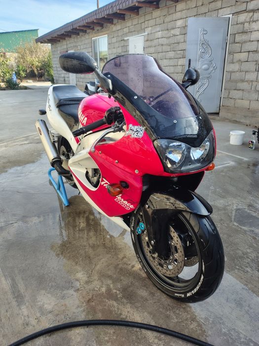 Yamaha Yzf Thunderace 1000