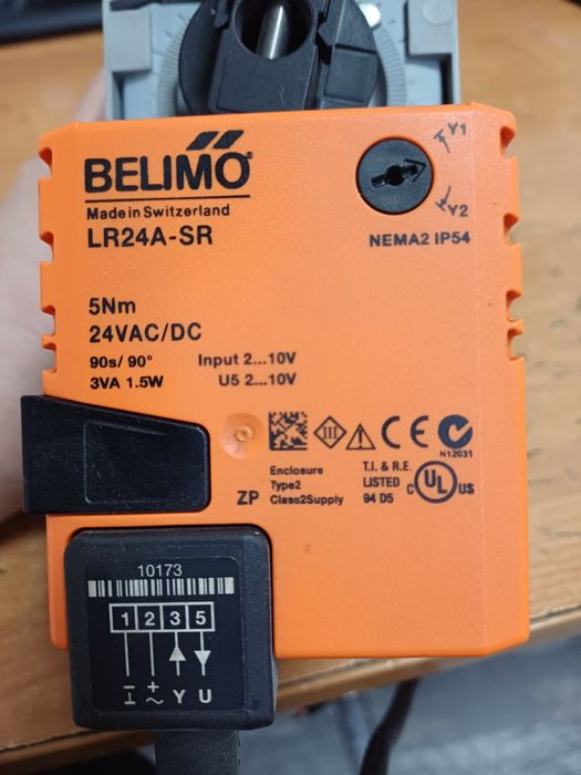 Клапан с электроприводом