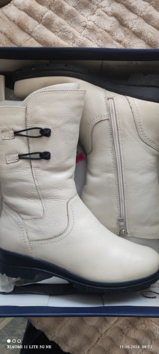 Продам обувь новая