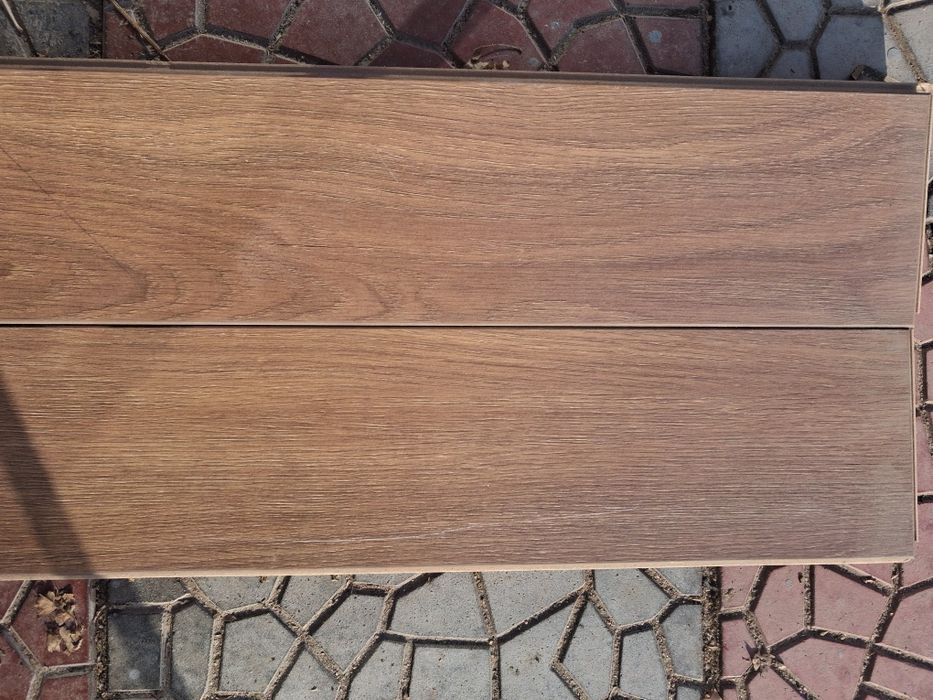 Продается паркет.