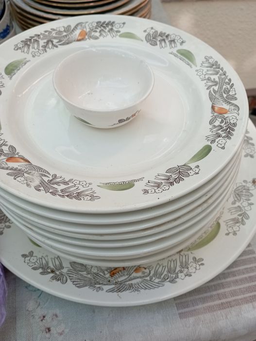 Тарелки,чашки,пиалы