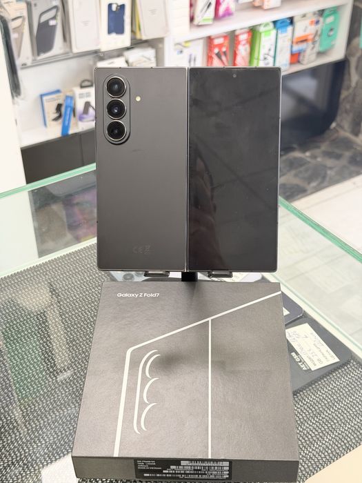 Samsung Fold 7 256GB JetBlack