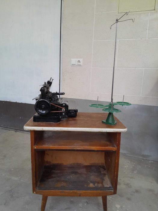 Оверлок трёх ниточный