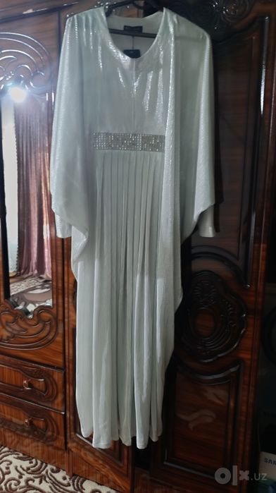 Koʻylak bir marta ham kiyilmagan abaya