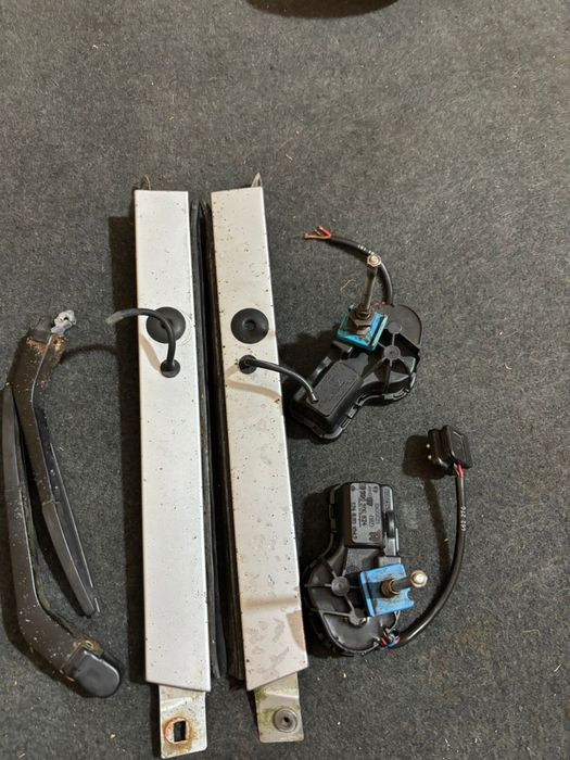 Дворники фар мерседес w124