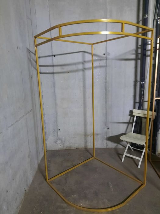 Продается оборудование  для бутика