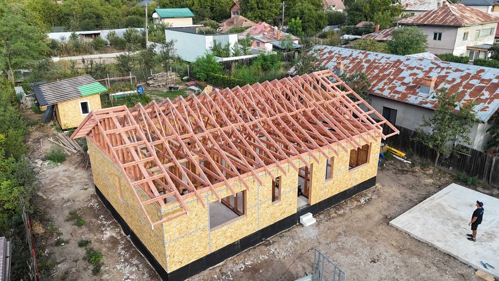 Structura acoperis din ferme prefabricate, Lemn certificat C24