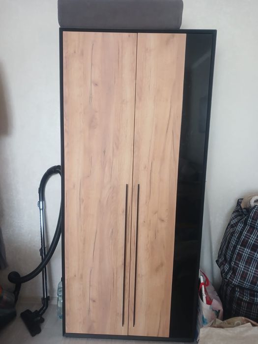 Продам шкаф в идеальном состоянии