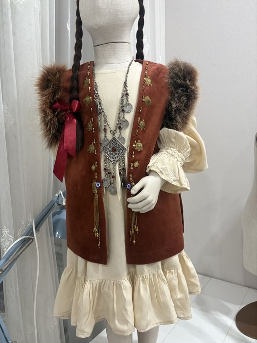 Қазақша ұлттық киімдер сатылпды  прокаткаберіледі