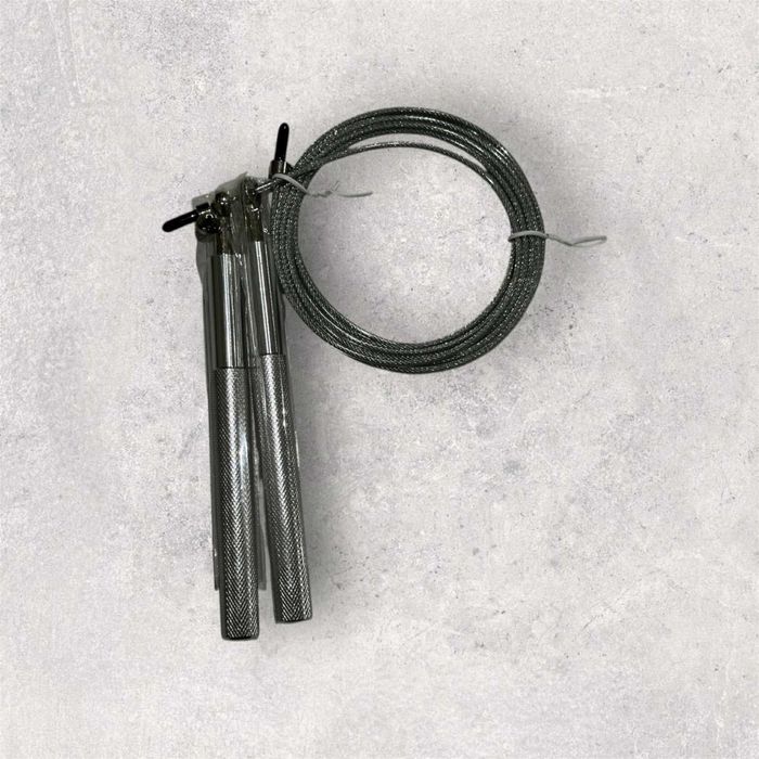 Удобно метално въже за скачане