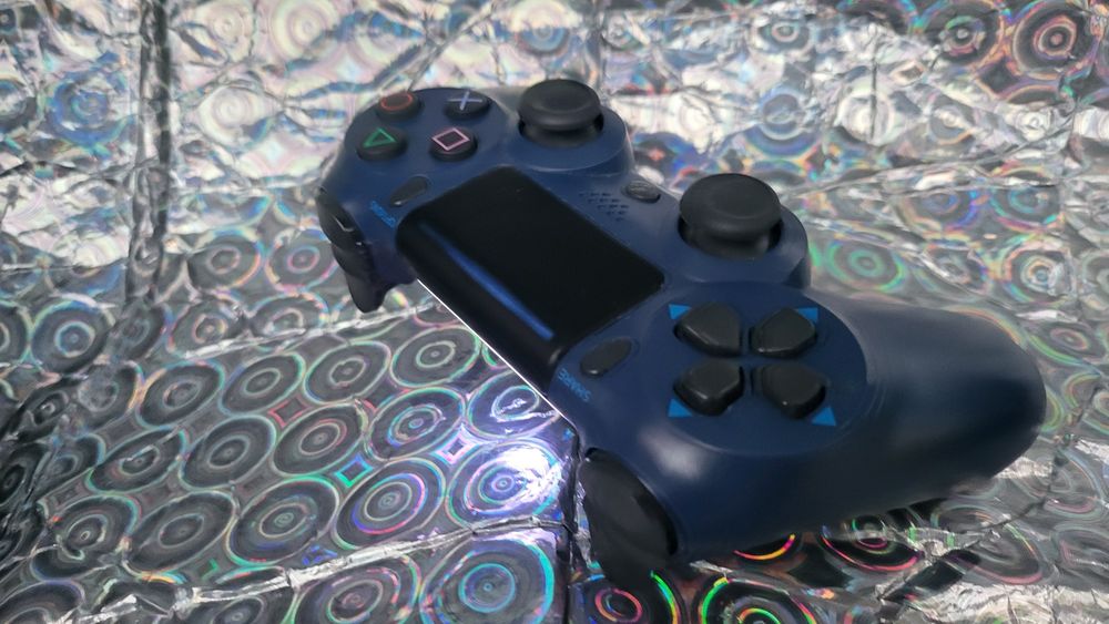 Лимитиран контролер джойстик пс 4 playstation 4 pc компютър