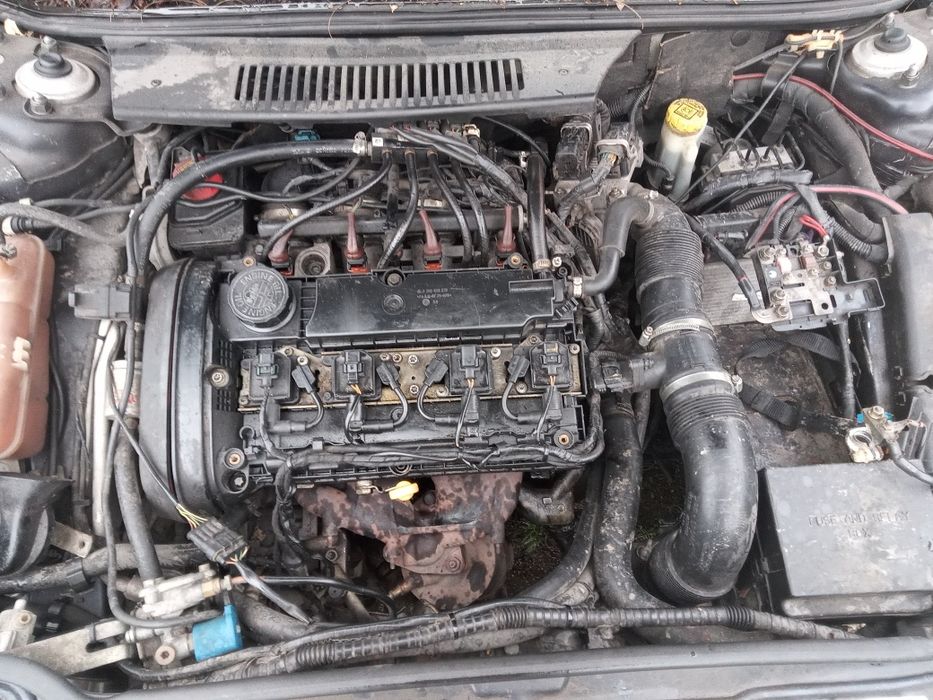 Alfa Romeo 147 1.6 16v spark 105кс на части!