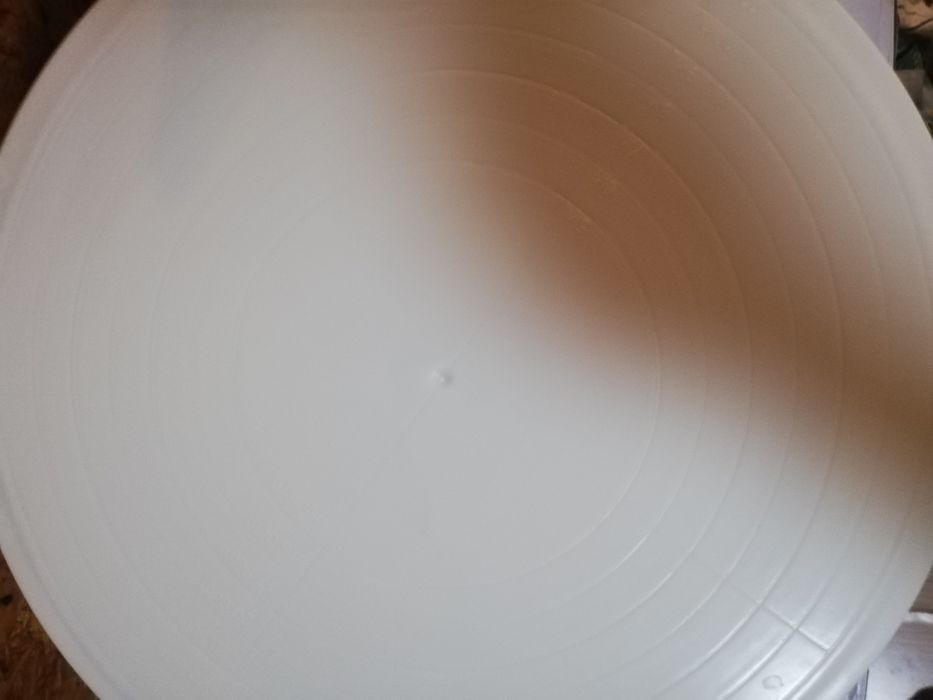 Поворотный столик для выпечки