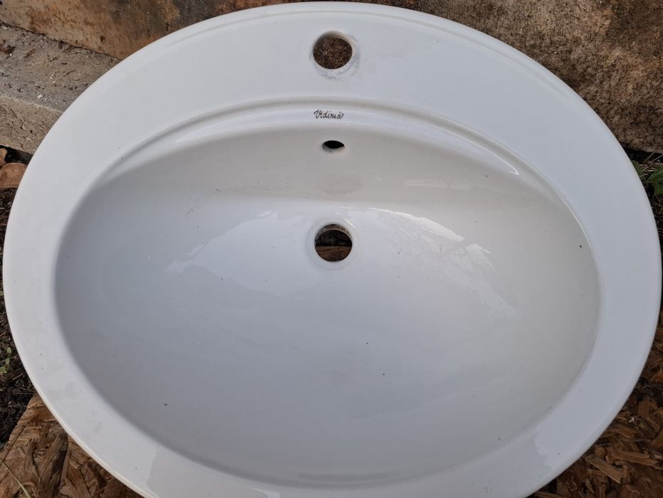 Продавам мивки 2 броя