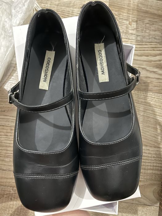 срочно продам балетку черную