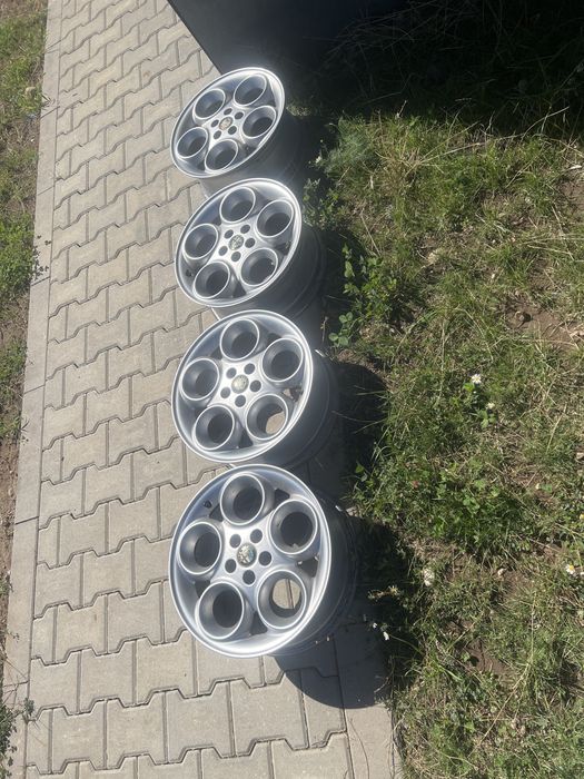 Джанти Алфа Ромео 16 цола