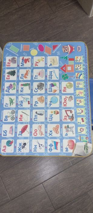 Продам детский столик и стульчик