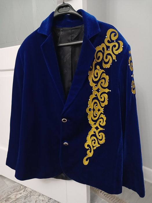 Дара национальный пиджак